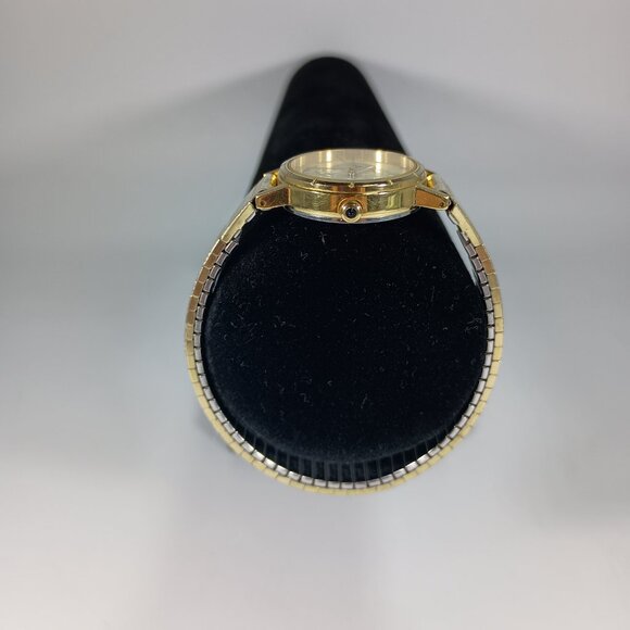 Lorus Disney Watch Mickey Mouse Women's 30mm V811-1410 New Battery Vintage - Picture 5 of 10